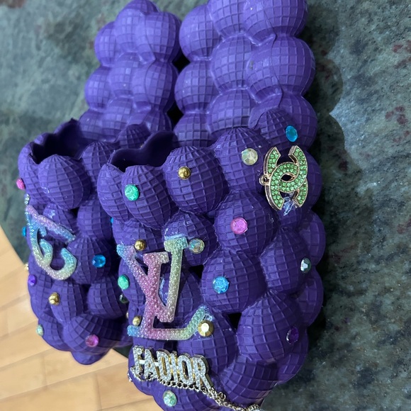 Purple Bubble Slides with Decorative Charms - Picture 5 of 7